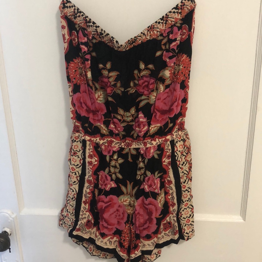 Romper - Picture 3 of 3